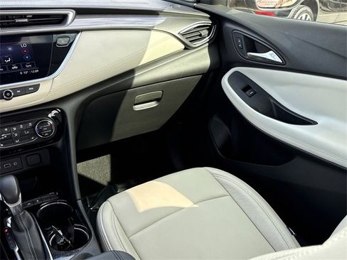 Used 2020 Buick Encore GX Select image 12