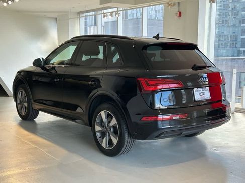 Certified 2025 Audi Q5 2.0T Premium image 6
