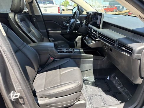 Certified 2023 Lincoln Corsair AWD w/ Equipment Group 101A image 15