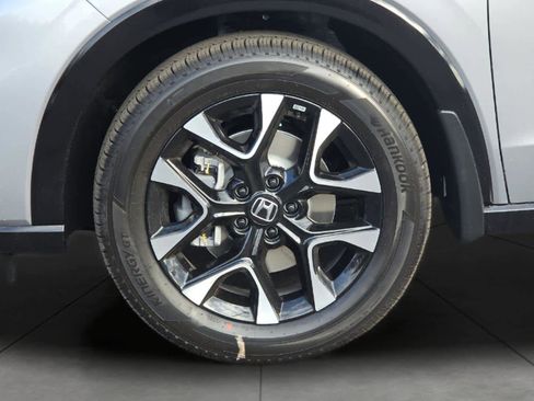 New 2026 Honda HR-V EX-L image 11