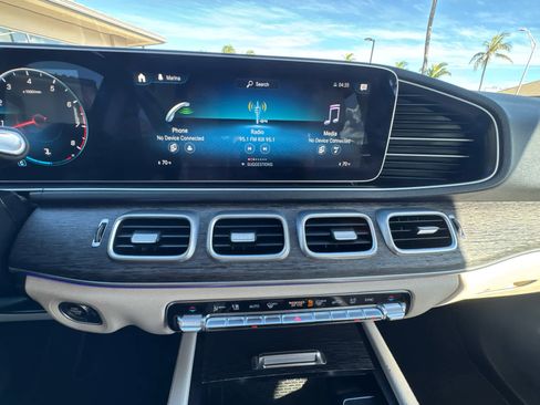 Used 2021 Mercedes-Benz GLE 350 4MATIC image 20