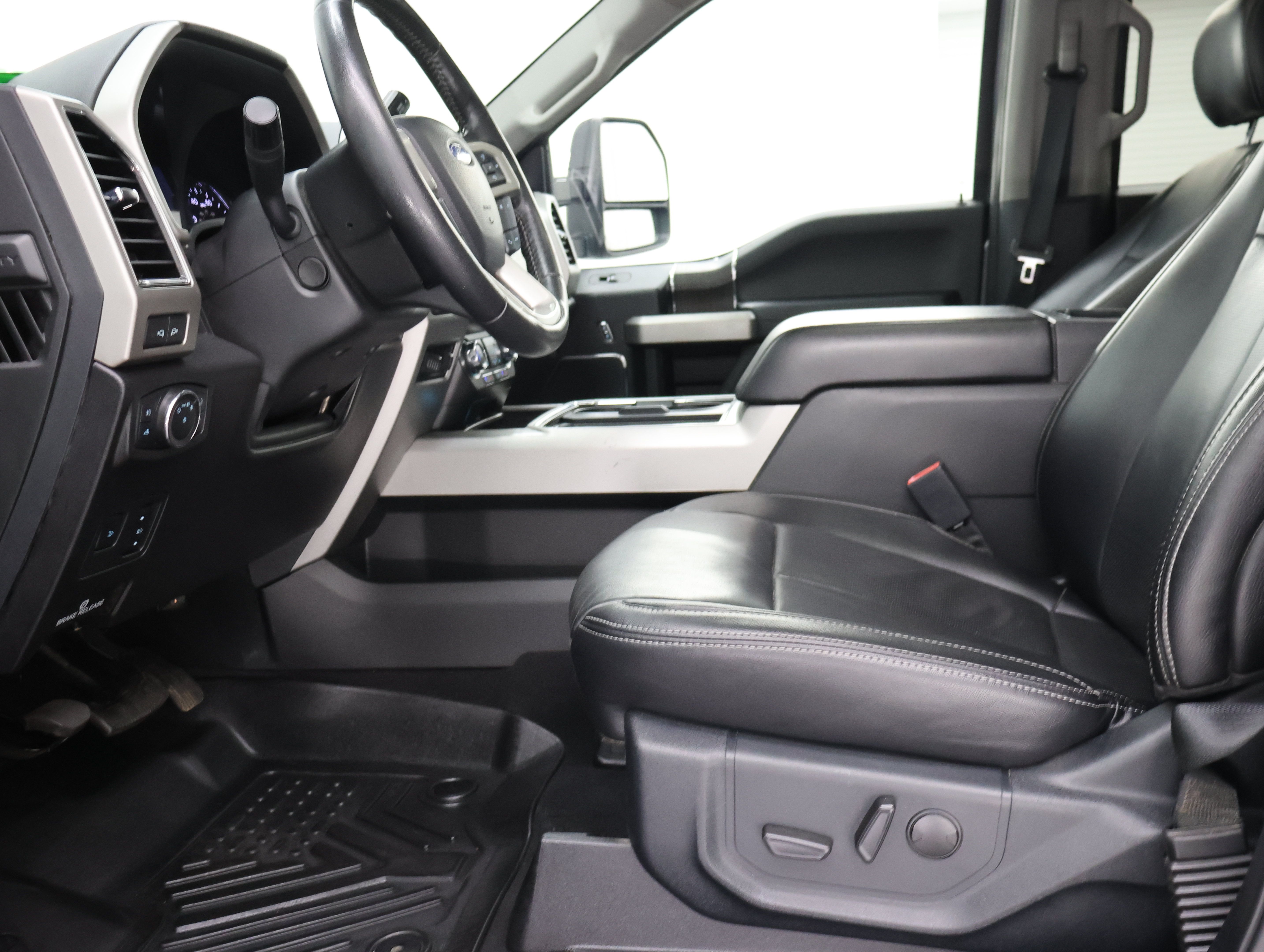 Used 2021 Ford F250 Lariat AWD/4WD image 8