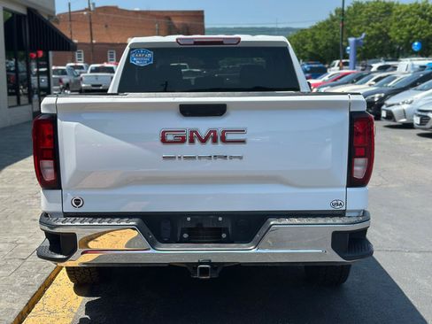 Used 2022 GMC Sierra 1500 Pro w/ Pro Value Package AWD/4WD image 5