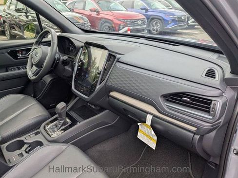 Used 2025 Subaru Forester Limited w/ Popular Package #1 AWD/4WD image 25