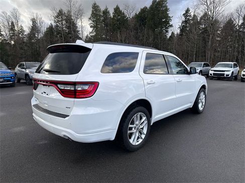 Used 2022 Dodge Durango GT image 5
