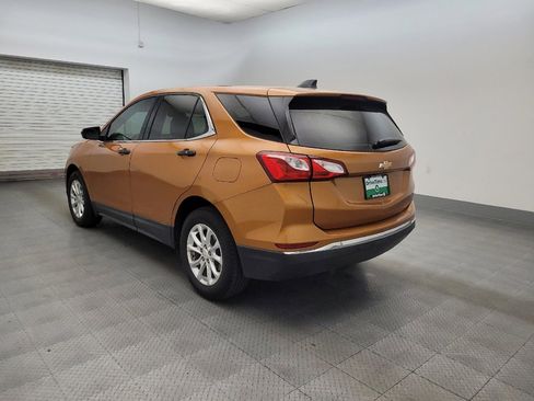 Used 2018 Chevrolet Equinox LT FWD image 5