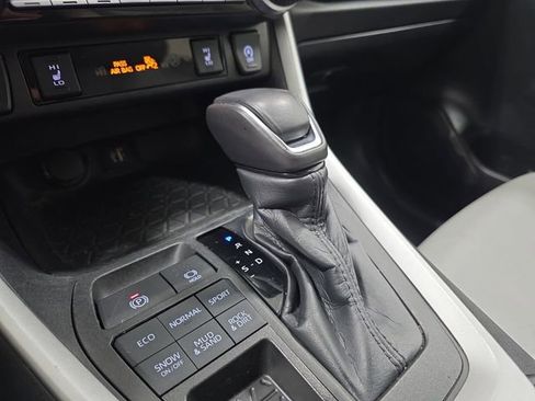Certified 2023 Toyota RAV4 XLE Premium AWD/4WD image 20