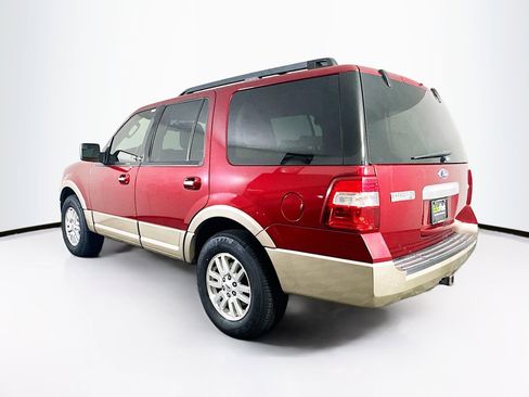 Used 2014 Ford Expedition XLT w/ Equipment Group 202A image 5