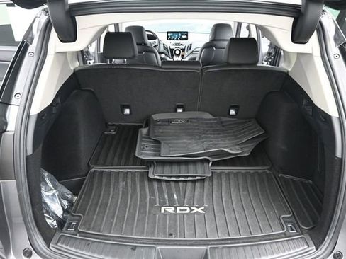 Certified 2024 Acura RDX SH-AWD image 18