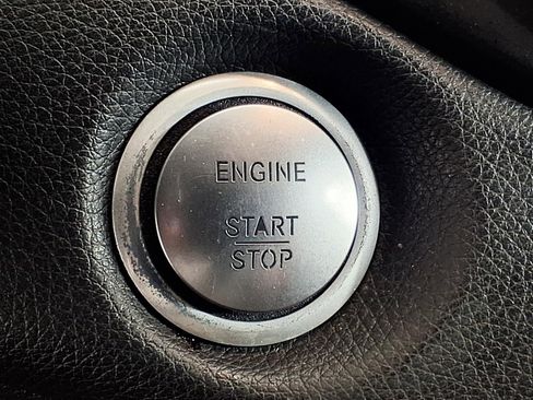 Used 2019 Mercedes-Benz CLA 250 image 20