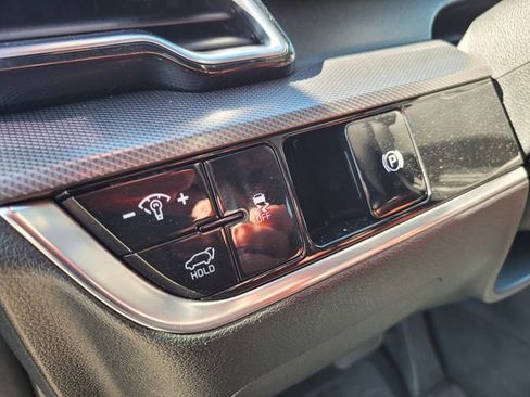 Used 2023 Kia Sportage SX image 19