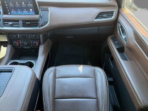 Used 2023 Chevrolet Tahoe High Country w/ Advanced Technology Package image 14