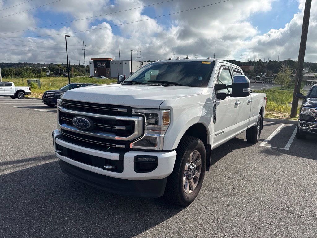 Used 2022 Ford F250 Platinum w/ FX4 Off-Road Package AWD/4WD image 5