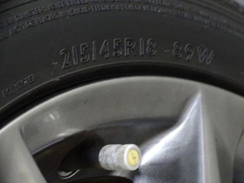 Used 2018 MAZDA MAZDA3 Touring image 27