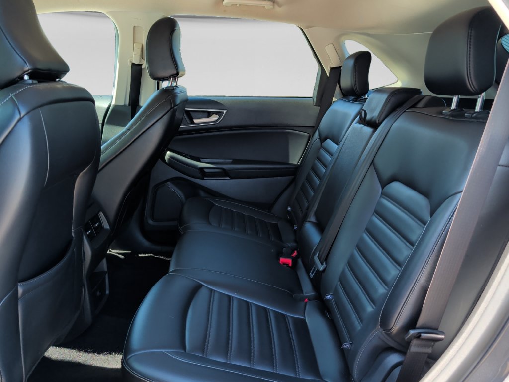 Used 2024 Ford Edge SEL AWD/4WD image 31