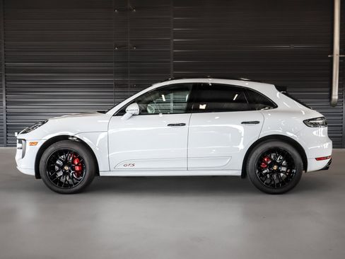 Certified 2021 Porsche Macan GTS AWD/4WD image 2