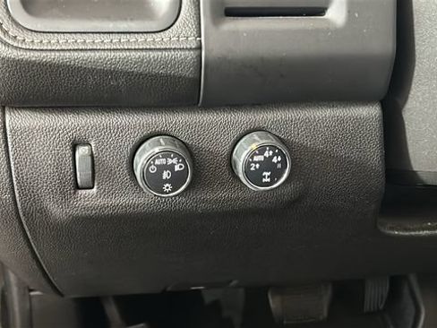 Used 2015 GMC Canyon SLE w/ SLE Convenience Package AWD/4WD image 19