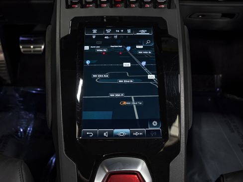 Used 2020 Lamborghini Huracan EVO AWD/4WD image 54