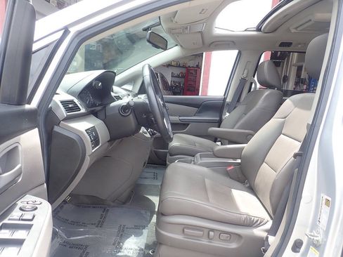 Used 2012 Honda Odyssey EX-L image 12