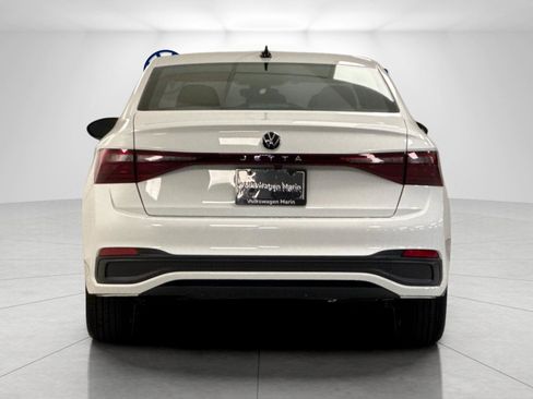 New 2026 Volkswagen Jetta Sport FWD image 4