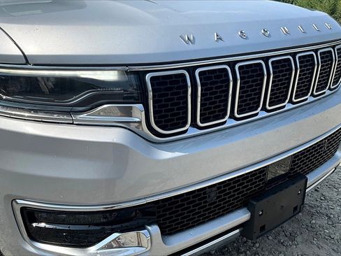 Used 2024 Jeep Wagoneer Series III image 27