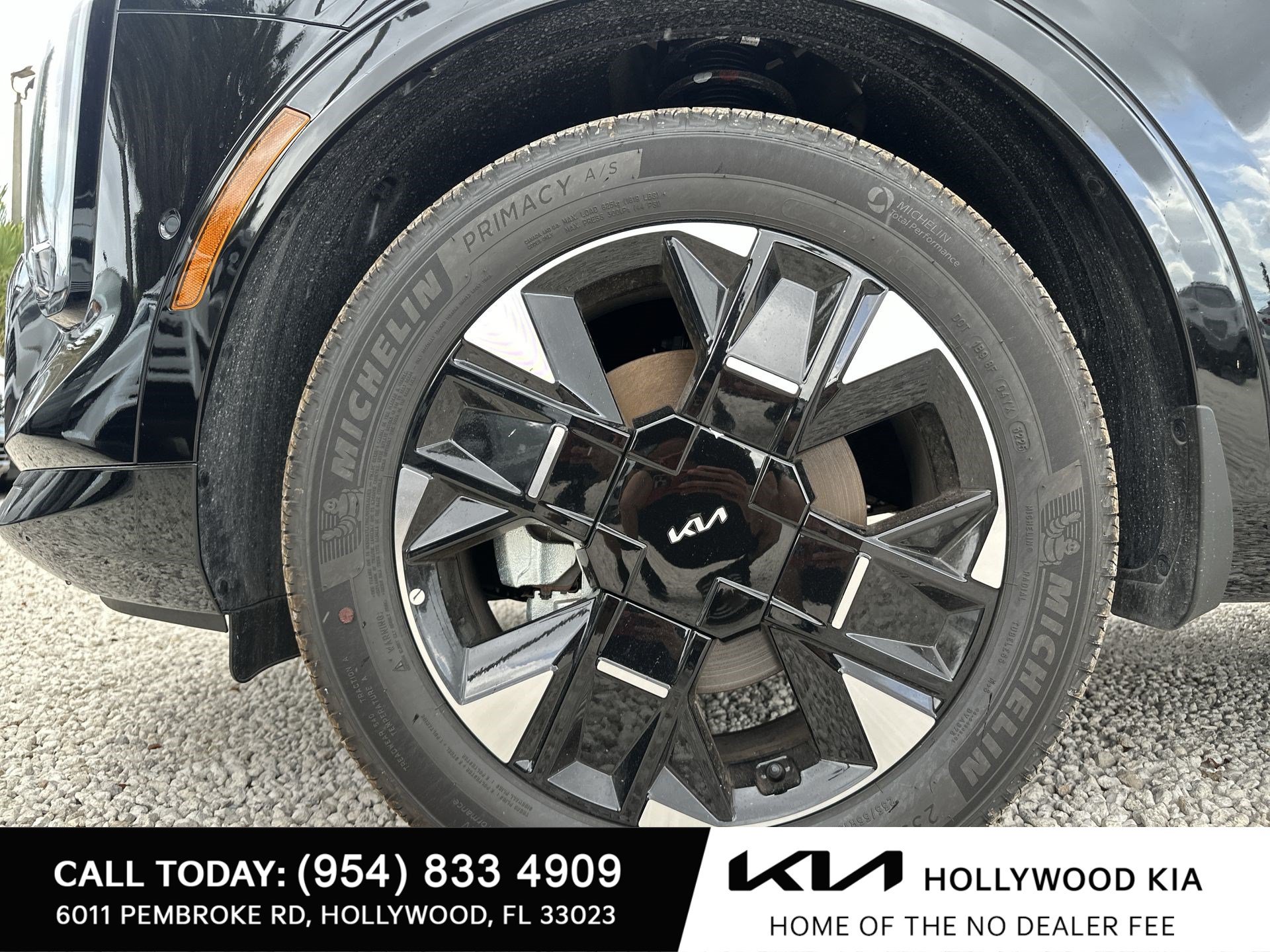 New 2026 Kia Sportage SX AWD/4WD image 11