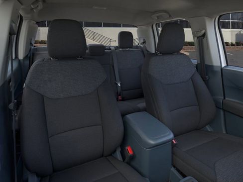 New 2025 Ford Maverick XL image 10