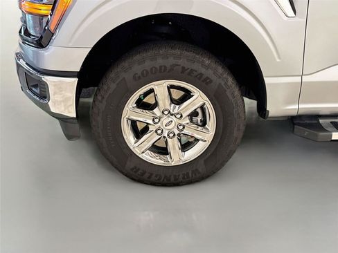 Used 2025 Ford F150 XLT w/ Equipment Group 301A Standard AWD/4WD image 27