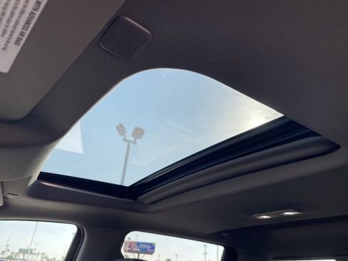 Used 2021 GMC Sierra 1500 Denali image 16