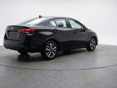 Used 2025 Nissan Versa SV FWD image 9