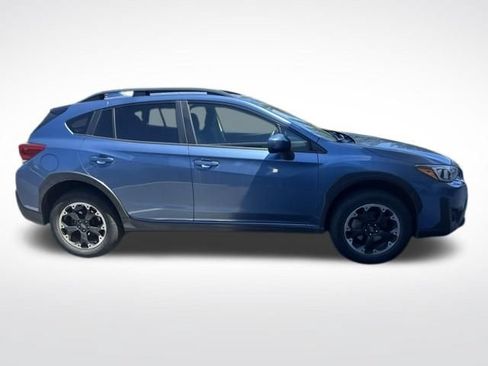 Used 2021 Subaru Crosstrek 2.0i Premium w/ Moonroof Package AWD/4WD image 3