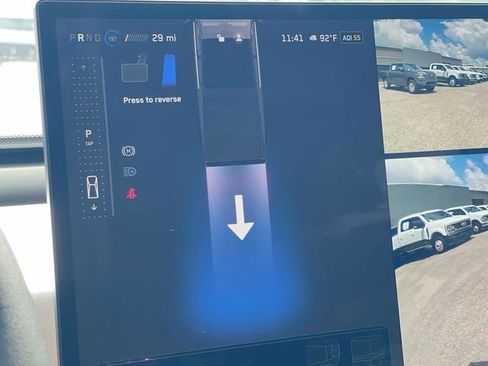 Used 2024 Tesla Cybertruck AWD Crew Cab image 39