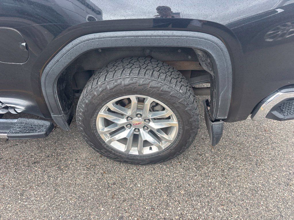 Used 2019 GMC Sierra 1500 SLT w/ SLT Premium Package AWD/4WD image 15