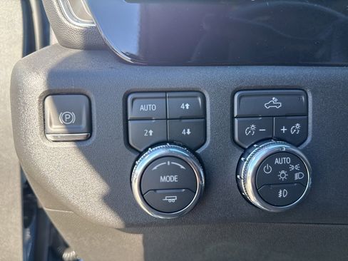 New 2026 GMC Sierra 1500 Elevation image 20