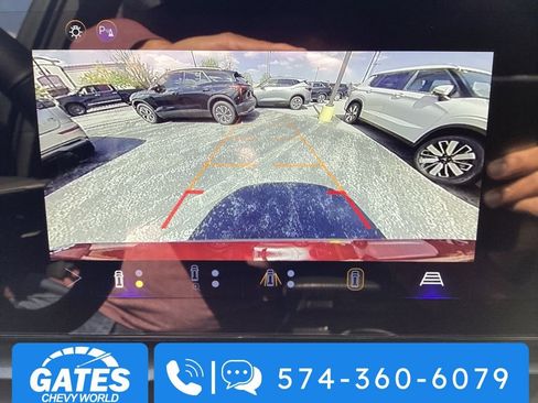 Used 2025 Chevrolet Equinox LT w/ Convenience Package II AWD/4WD image 19