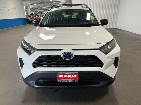 Used 2022 Toyota RAV4 LE AWD/4WD image 8