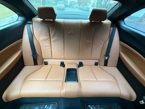 Used 2018 BMW M240i xDrive Coupe image 30