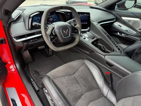Used 2022 Chevrolet Corvette Stingray Preferred Conv w/ Z51 Performance Package RWD image 25