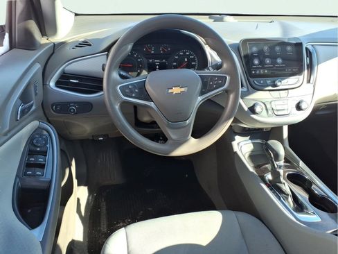 Used 2022 Chevrolet Malibu LS w/ Driver Confidence Package FWD image 7