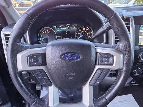 Used 2016 Ford F150 Lariat AWD/4WD image 17