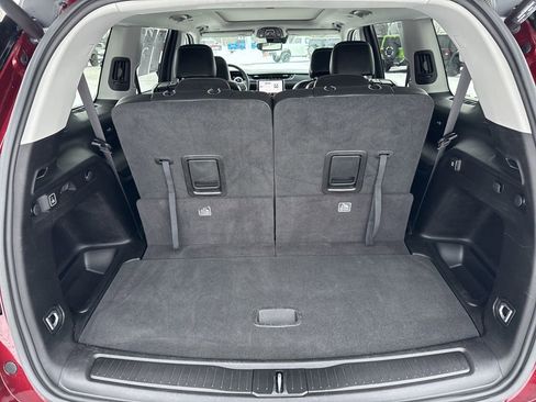 Used 2023 Jeep Grand Cherokee L Limited image 9