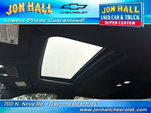 Used 2024 Chevrolet Silverado 1500 ZR2 w/ Technology Package image 26