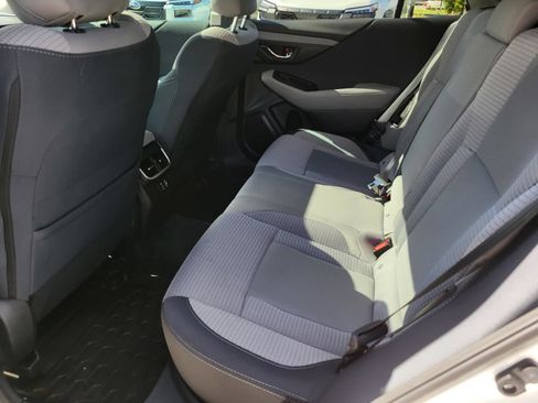 Used 2025 Subaru Outback Premium AWD/4WD image 14