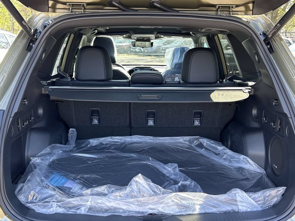 New 2026 Subaru Forester Touring AWD/4WD image 17