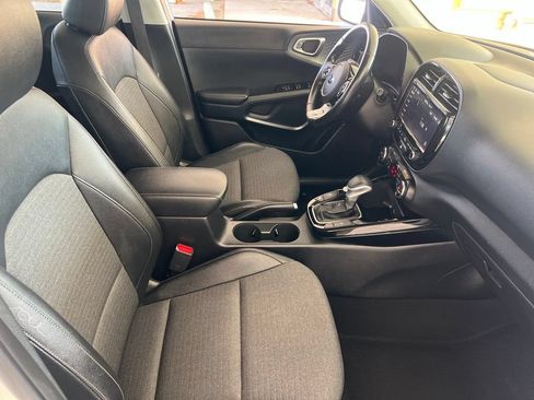 Used 2020 Kia Soul EX w/ Option Group 015 FWD image 20