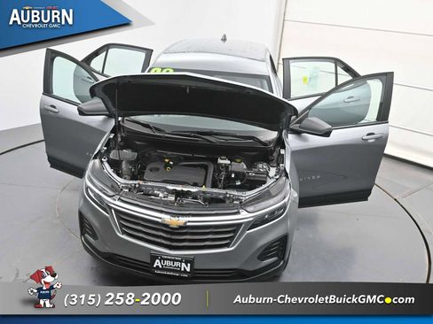 Used 2023 Chevrolet Equinox LS AWD/4WD image 35