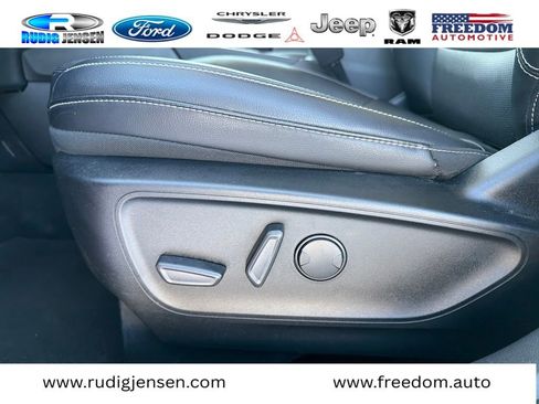 Used 2020 Ford Escape SEL image 12