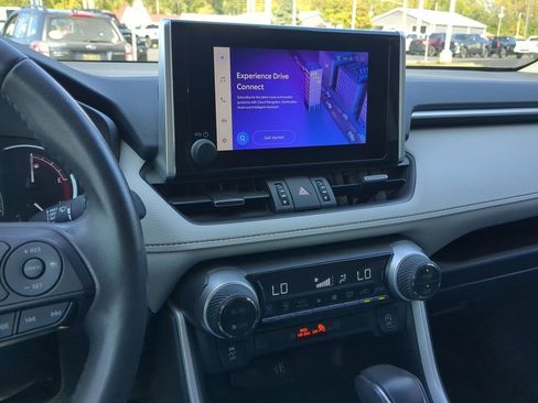 Used 2024 Toyota RAV4 XLE Premium image 20