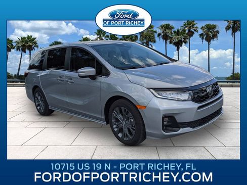 Used 2025 Honda Odyssey Touring image 1