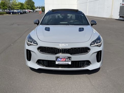 Used 2022 Kia Stinger GT2 AWD/4WD image 8